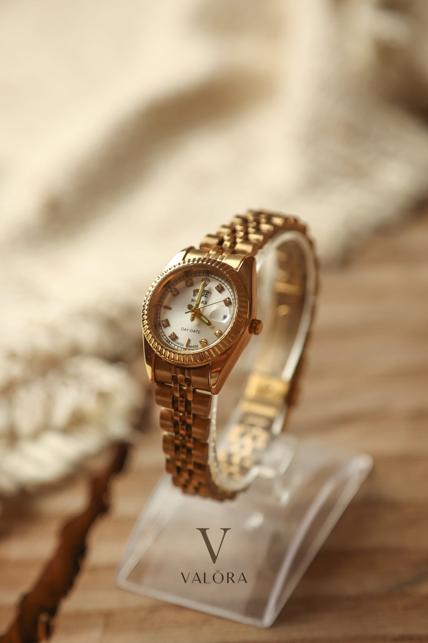 Rol-ex Golden Silver Dial