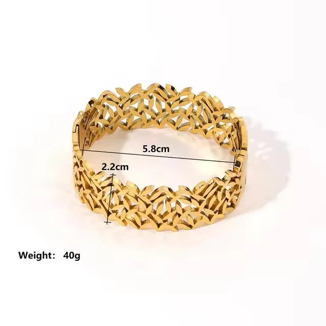 Wide Leaf Bangle