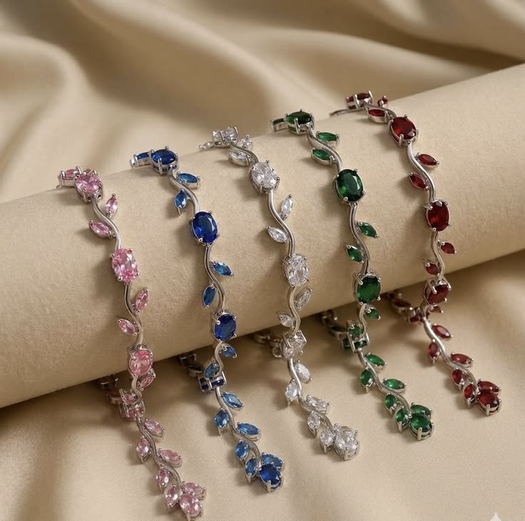 Tulip Bracelet