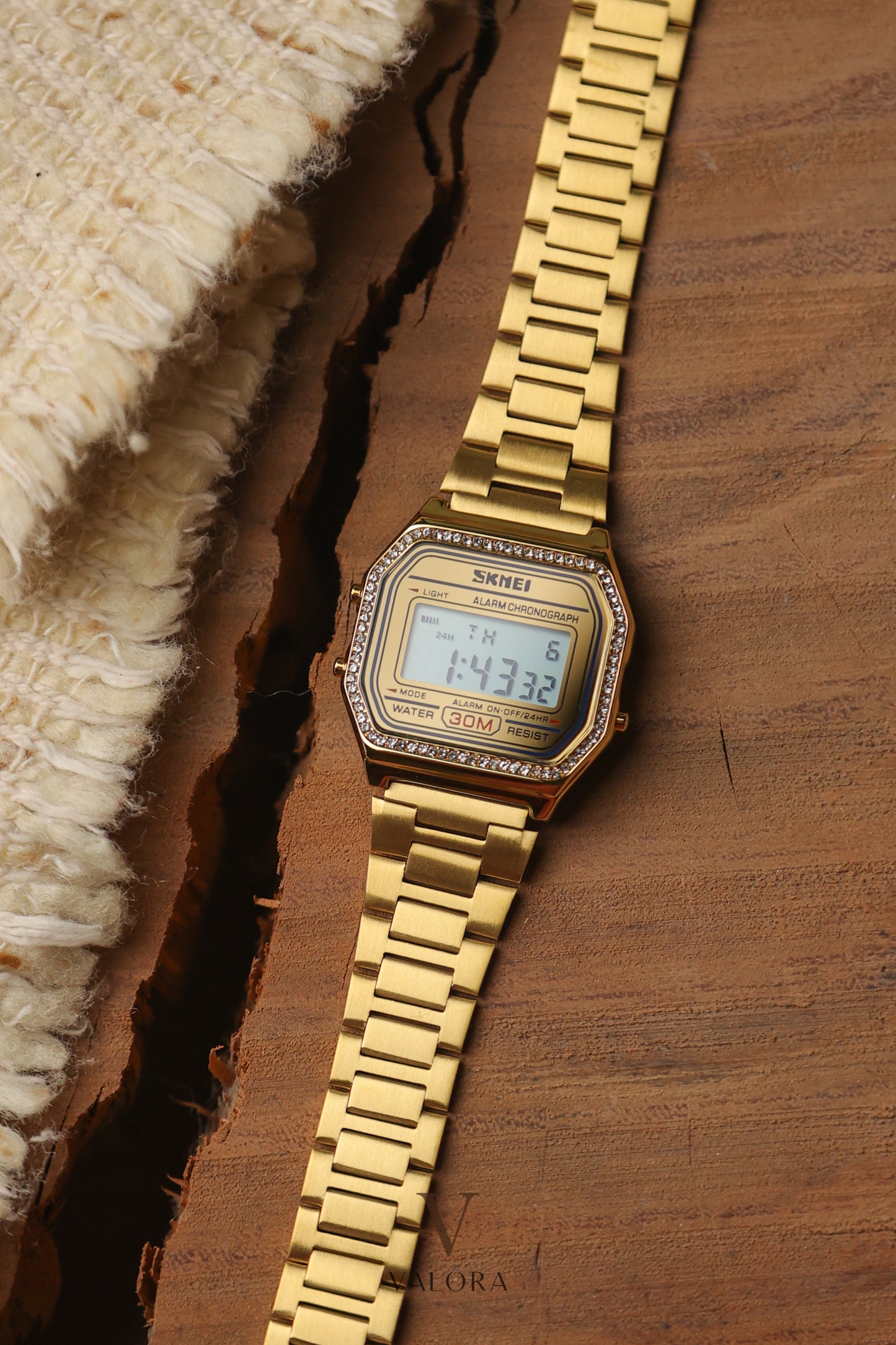 Sk-mei Golden Vintage Diamond Bezel