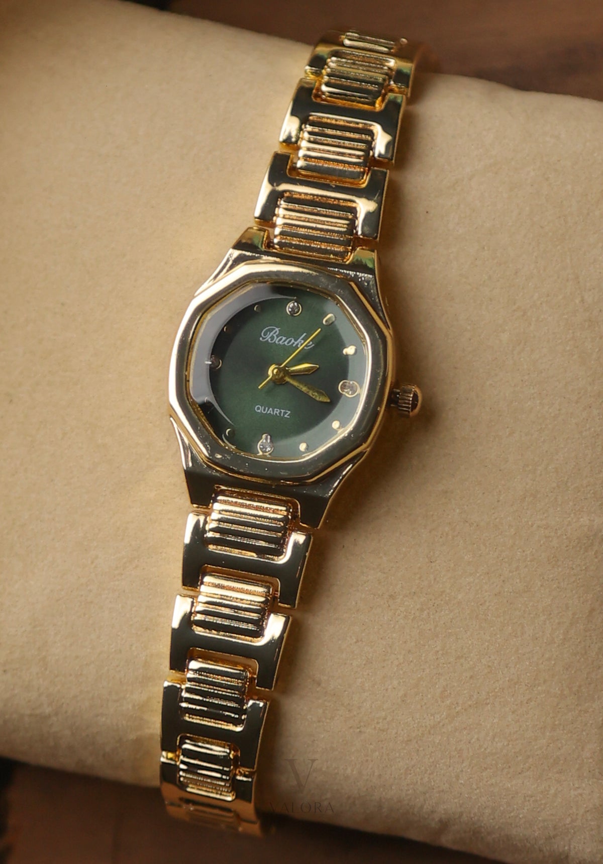 Baoke Golden Green Dial
