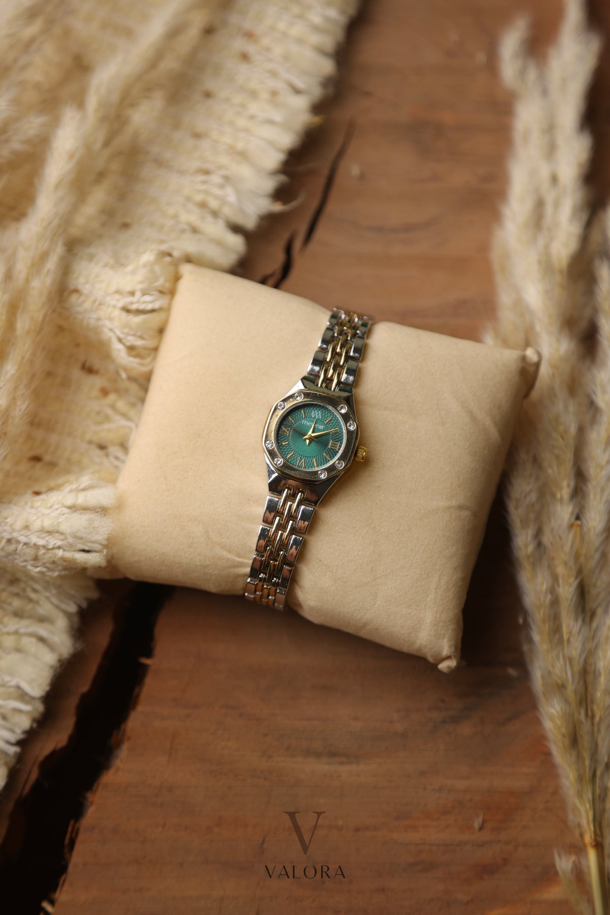MW Stoned Green dial