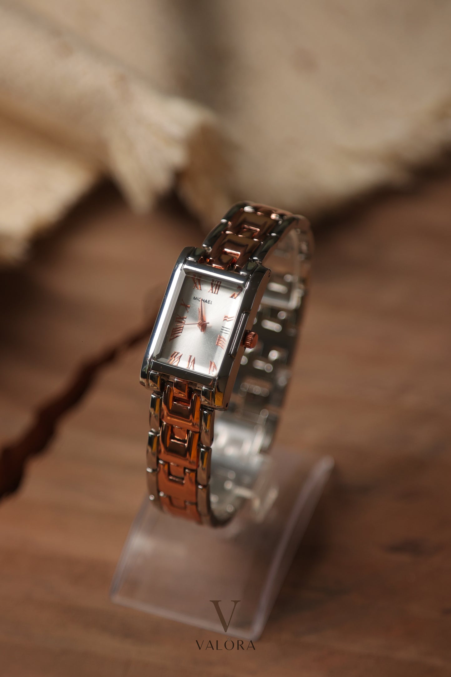Mi-chael kors Rose Gold Silver Dial