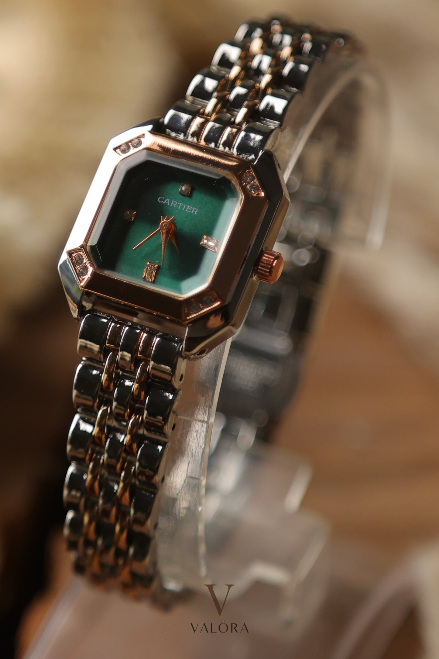 Car-tier Two tone Green Dial