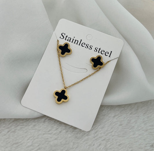 Four leaf Stud & necklace set (Black)