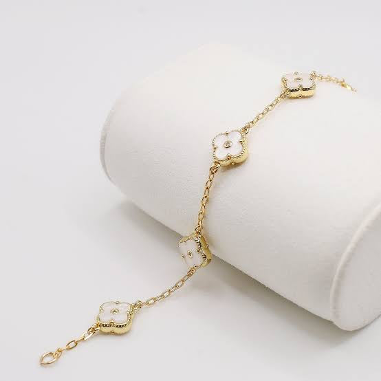 Five leaf clover Bracelet
