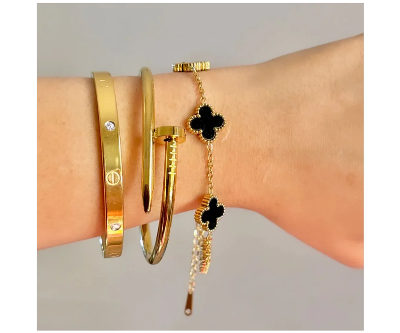 The Must-have ‘Luxury Stack’ Set