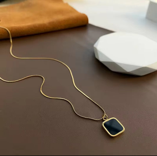 Square black necklace