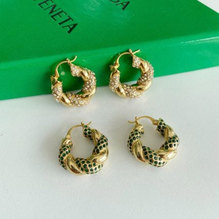Donna Crystal Twisted Earring
