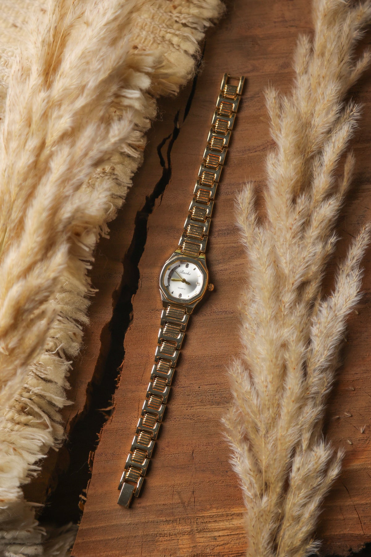Baoke Golden White dial