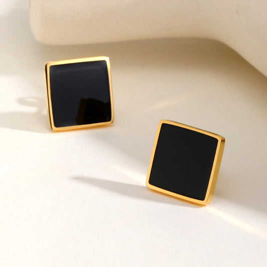 Square stud earrings