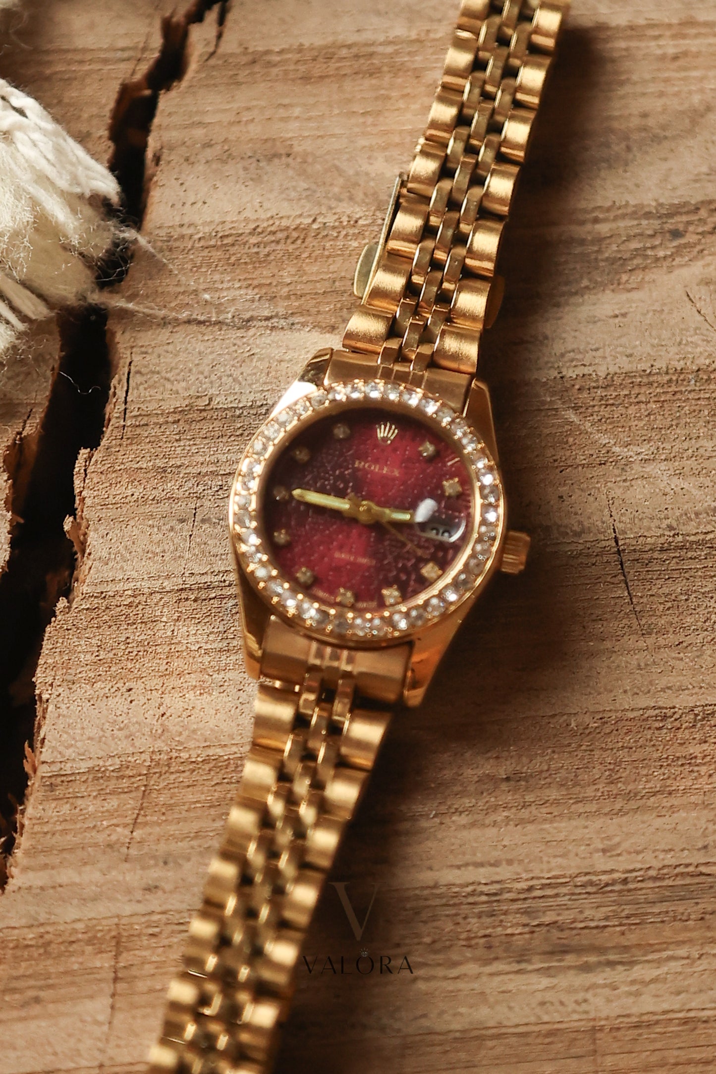 Rol-ex Mini Red Diamond Bezel