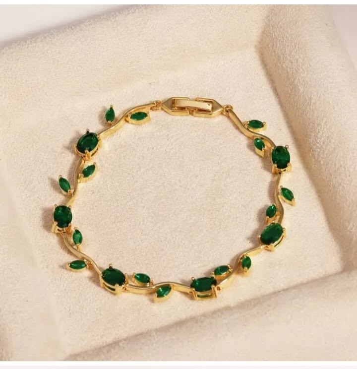 Tulip Bracelet